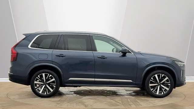 Used Volvo XC90 Core 449 HP (330 kW) 2026 SUV
