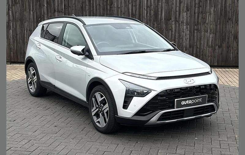 Silver Used 2021 Hyundai Bayon Premium SUV | £13,399 (Fair price) - Image 1/2
