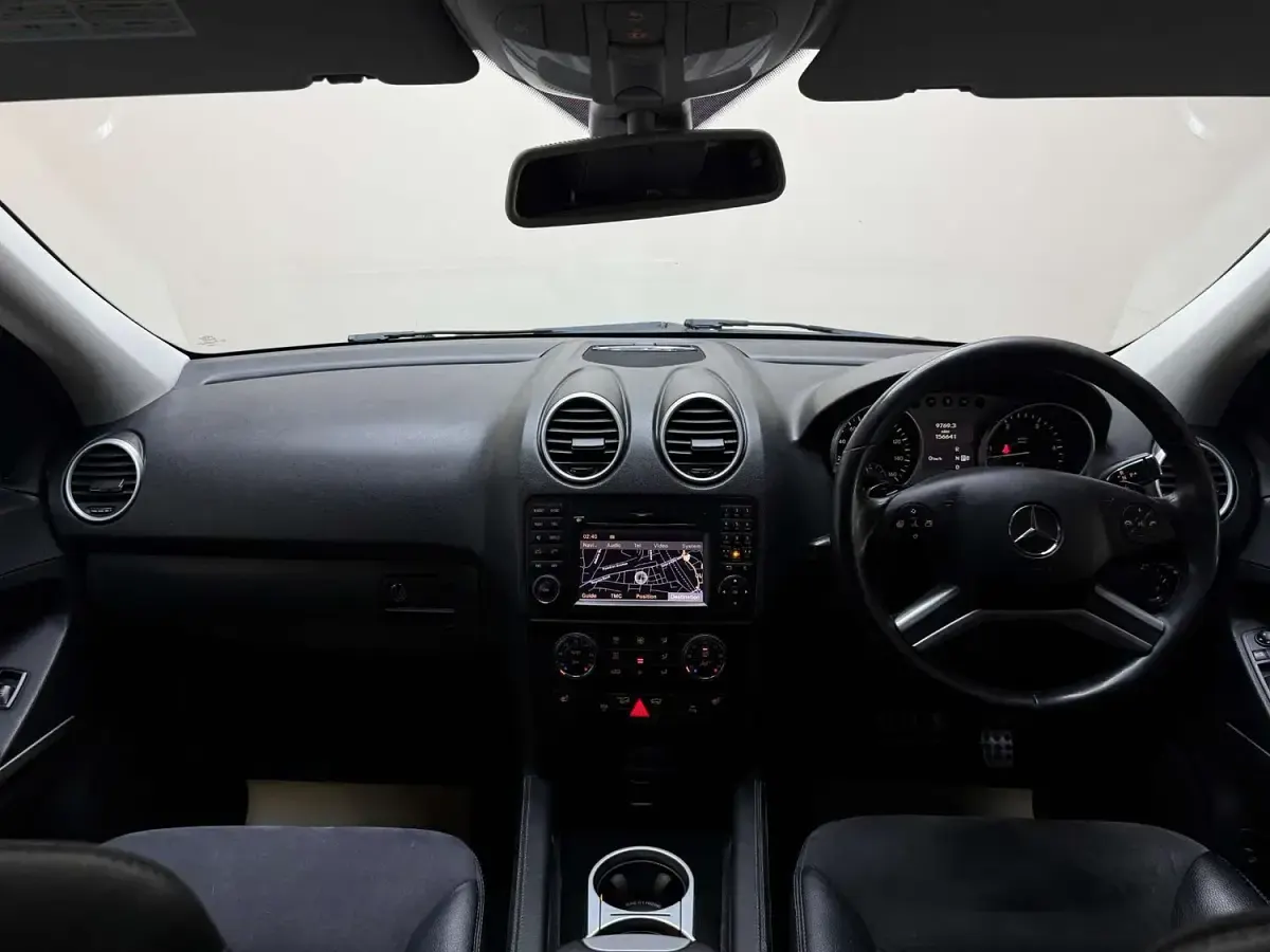Used Mercedes ML300 204 HP (150 kW) 2010 Black SUV