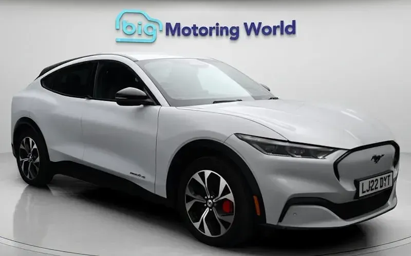 Used Ford Mustang Mach-E Standard Range 197 kW (269 HP) 2022 SUV