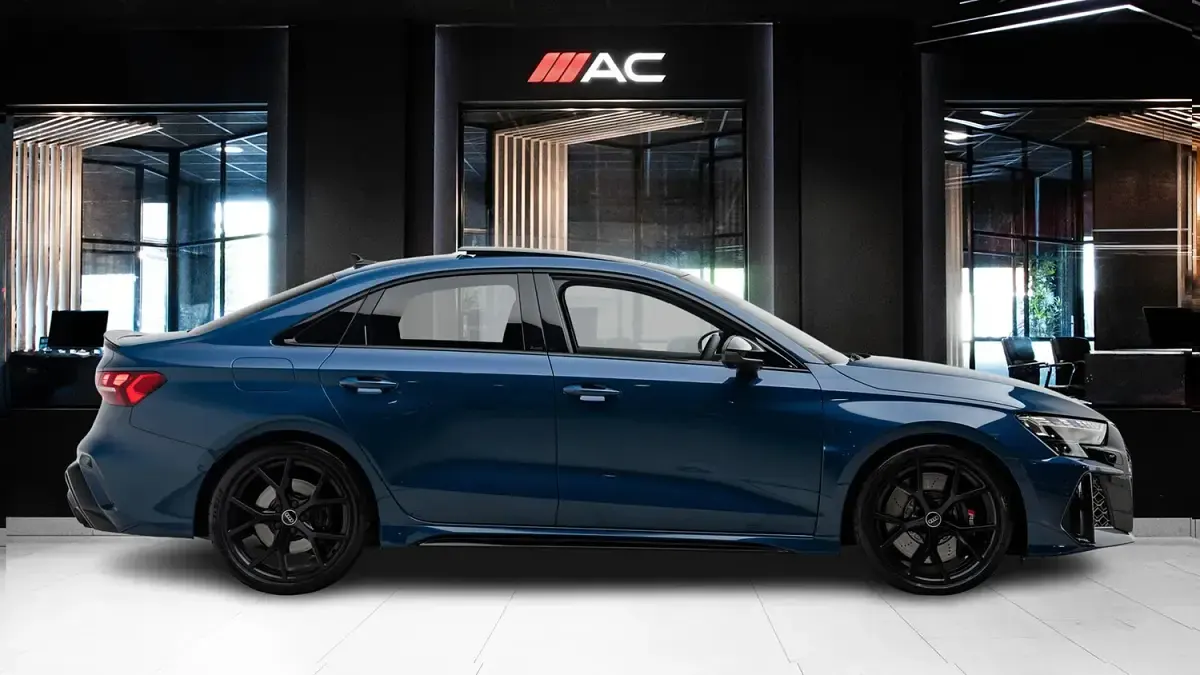 Used Audi RS3 Comfort 400 HP (294 kW) 2026 Blue Sedan