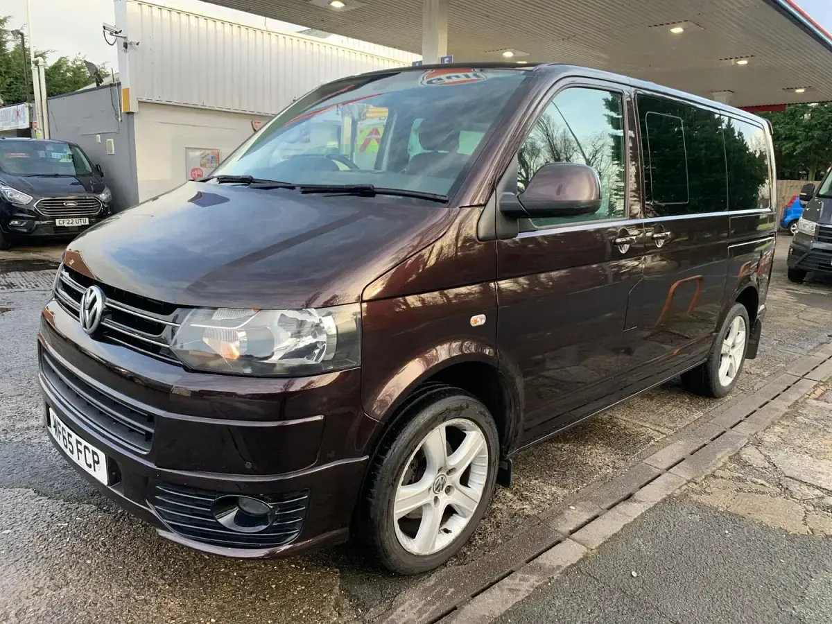 Used VW T5 Highline 180 HP (132 kW) 2015 Purple Van
