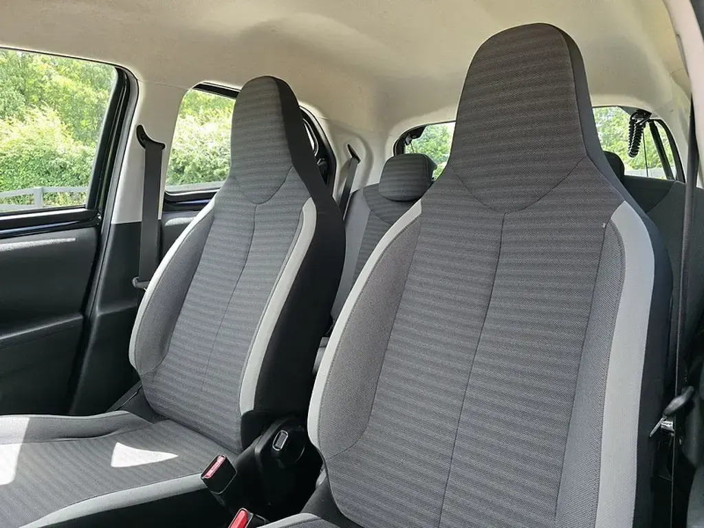 Used Toyota Aygo X-play 2020 Black Hatchback
