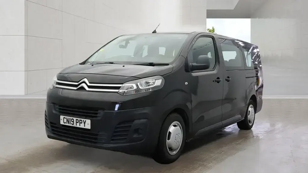 Used Citroën Dispatch 100 HP (73 kW) 2019 Black MPV
