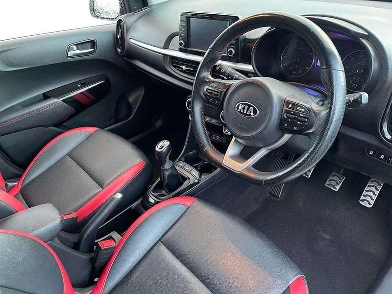 Used Kia Picanto GT-Line S 99 HP (72 kW) 2019 White Hatchback