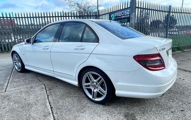 Used Mercedes C350 231 HP (169 kW) 2010 White Sedan