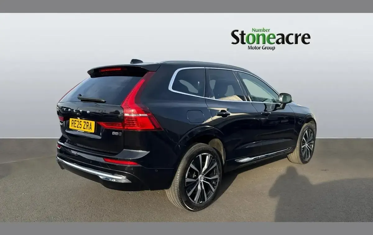 Used Volvo XC60 Ultra 247 HP (181 kW) 2025 Black SUV