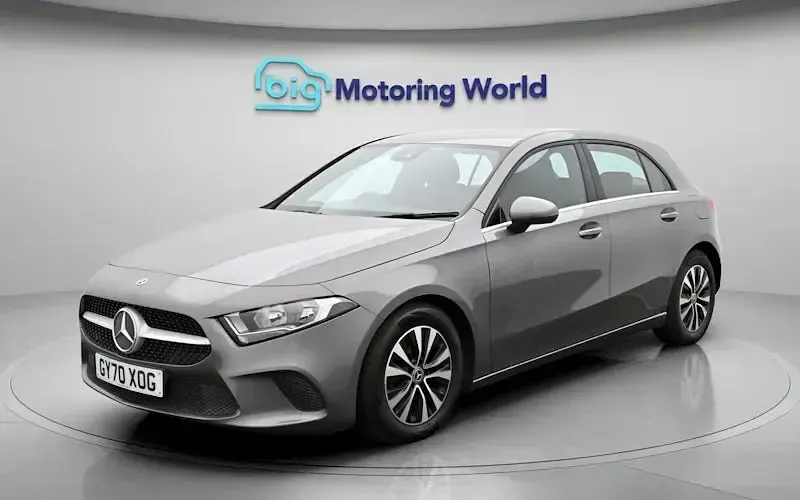 Used Mercedes A180 SE 116 HP (85 kW) 2020 Grey Hatchback