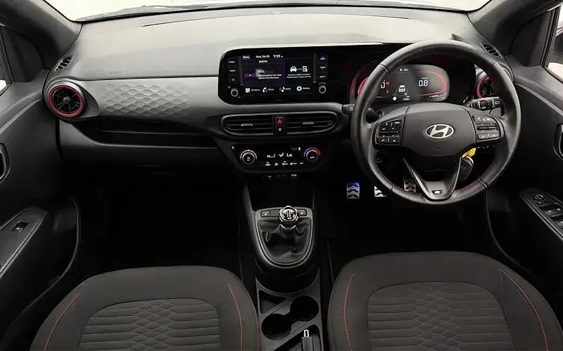 Used Hyundai i10 N Line 101 HP (74 kW) 2023 White Hatchback