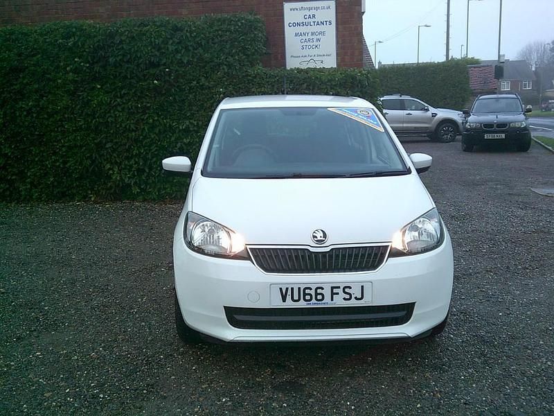 Used Skoda Citigo SE 2016 White Hatchback