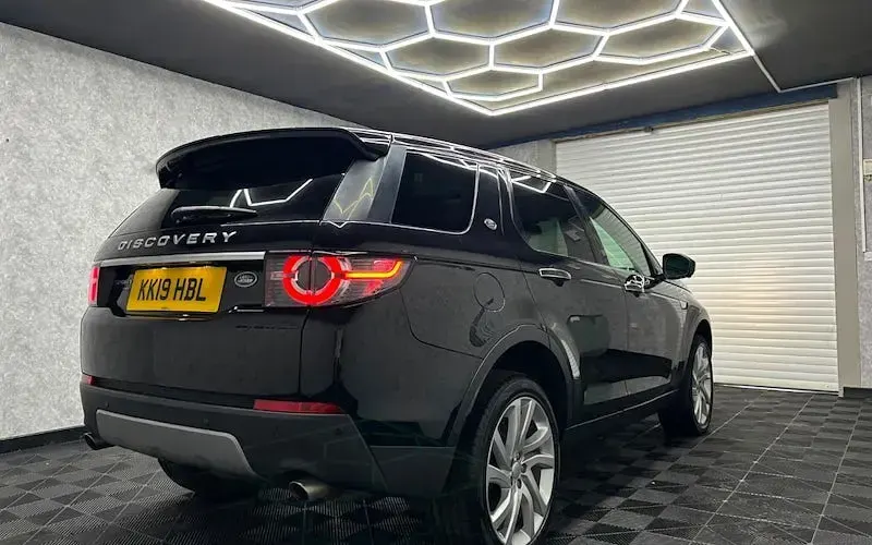 Used Land Rover Discovery Sport HSE Luxury 241 HP (177 kW) 2019 SUV