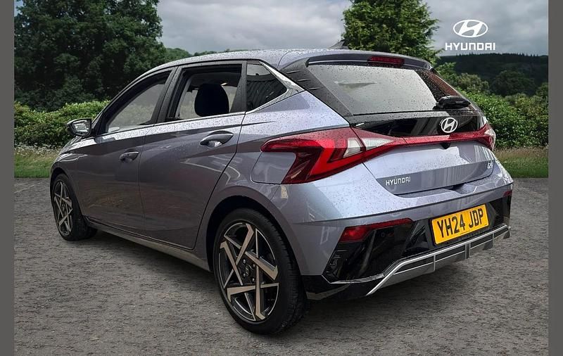 Used Hyundai i20 Ultimate 99 HP (72 kW) 2024 Blue Hatchback