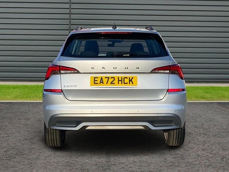 Used Skoda Kamiq SE 95 HP (69 kW) 2022 Silver SUV