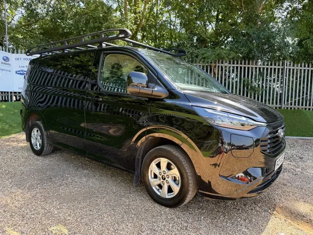 Used Ford Transit Custom Limited 232 HP (170 kW) 2025 Black Van