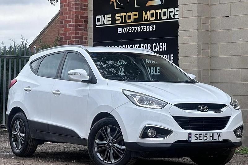 White Used 2015 Hyundai ix35 SE SUV | £4,995 (Good price) - Image 1/1