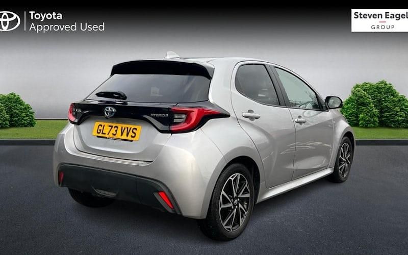 Used Toyota Yaris Hybrid Design 116 HP (85 kW) 2025 Hatchback