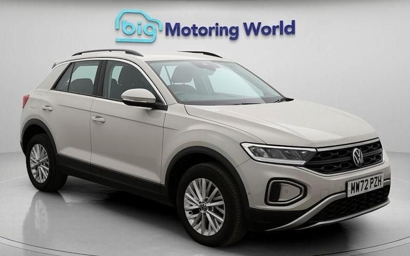 Used VW T-Roc Life 150 HP (110 kW) 2025 SUV