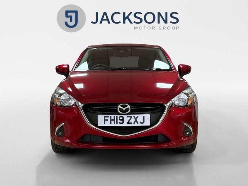 Used Mazda 2 Inclusive 90 HP (66 kW) 2019 Red Hatchback