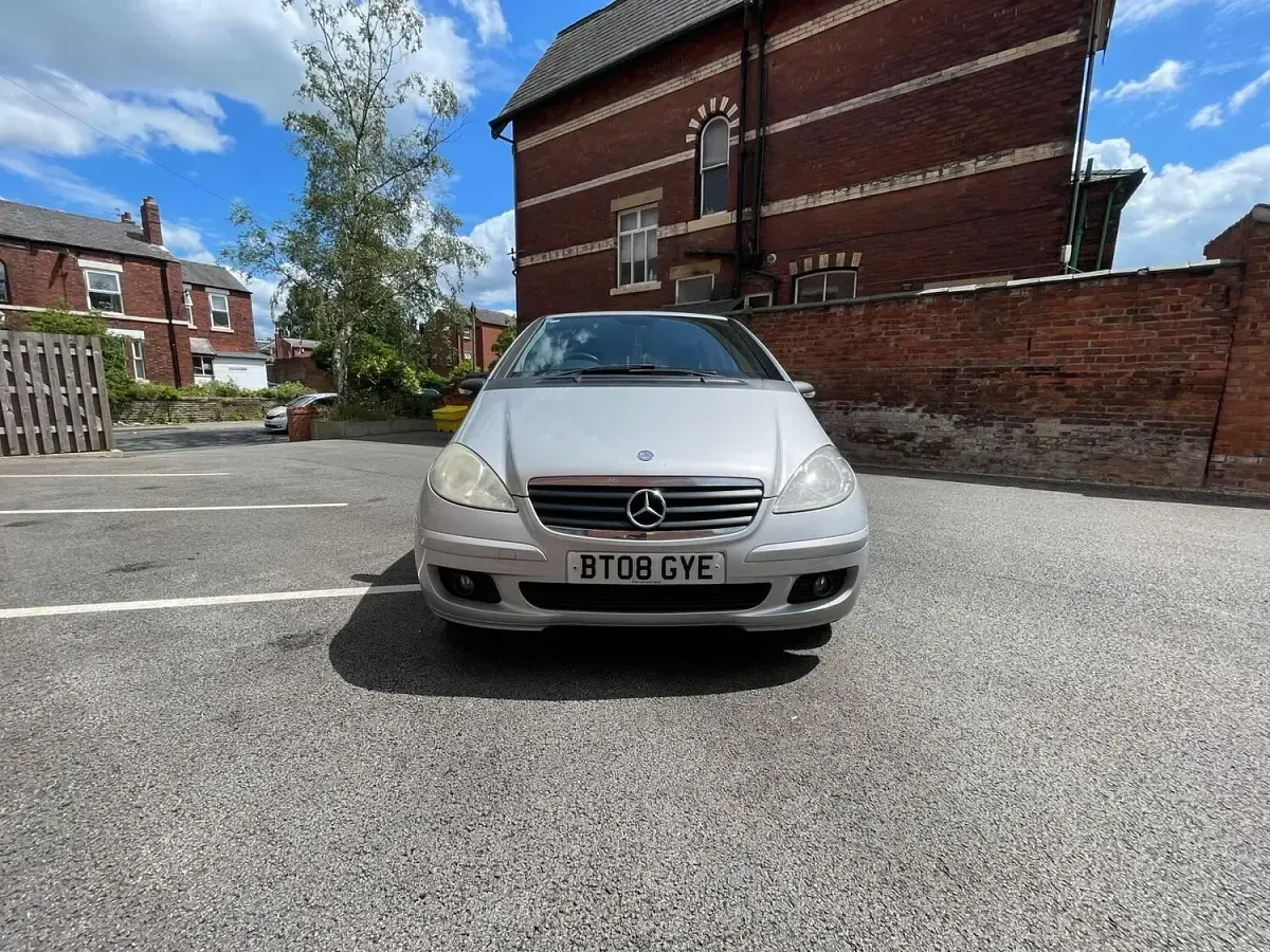 Used Mercedes A150 Classic 95 HP (69 kW) 2008 Silver Hatchback