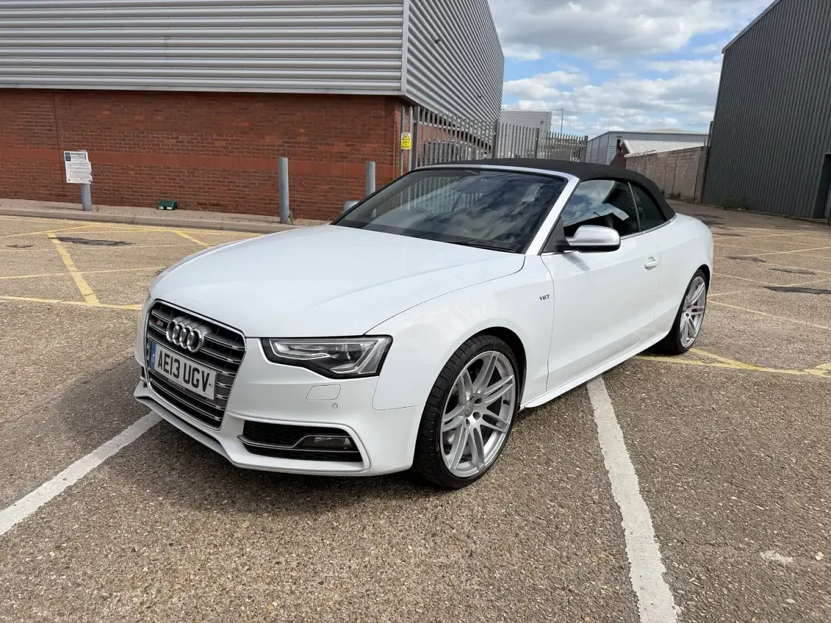Used Audi A5 Cabriolet Design 333 HP (244 kW) 2013 White Cabriolet