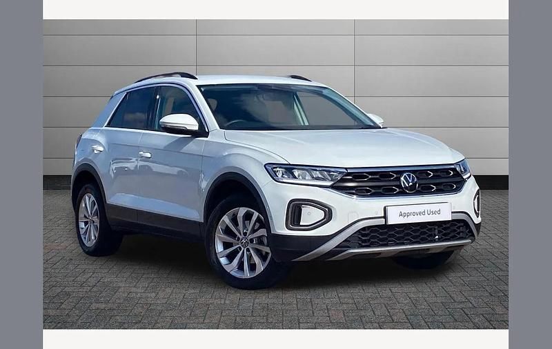Used VW T-Roc Match 150 HP (110 kW) 2025 Pure white SUV