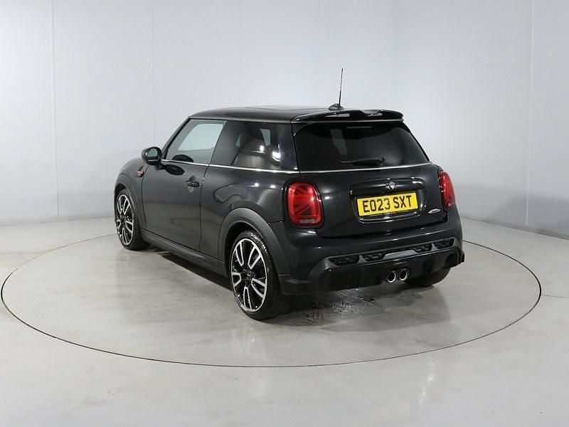 Used Mini John Cooper Works Hatch 231 HP (169 kW) 2023 Black Hatchback