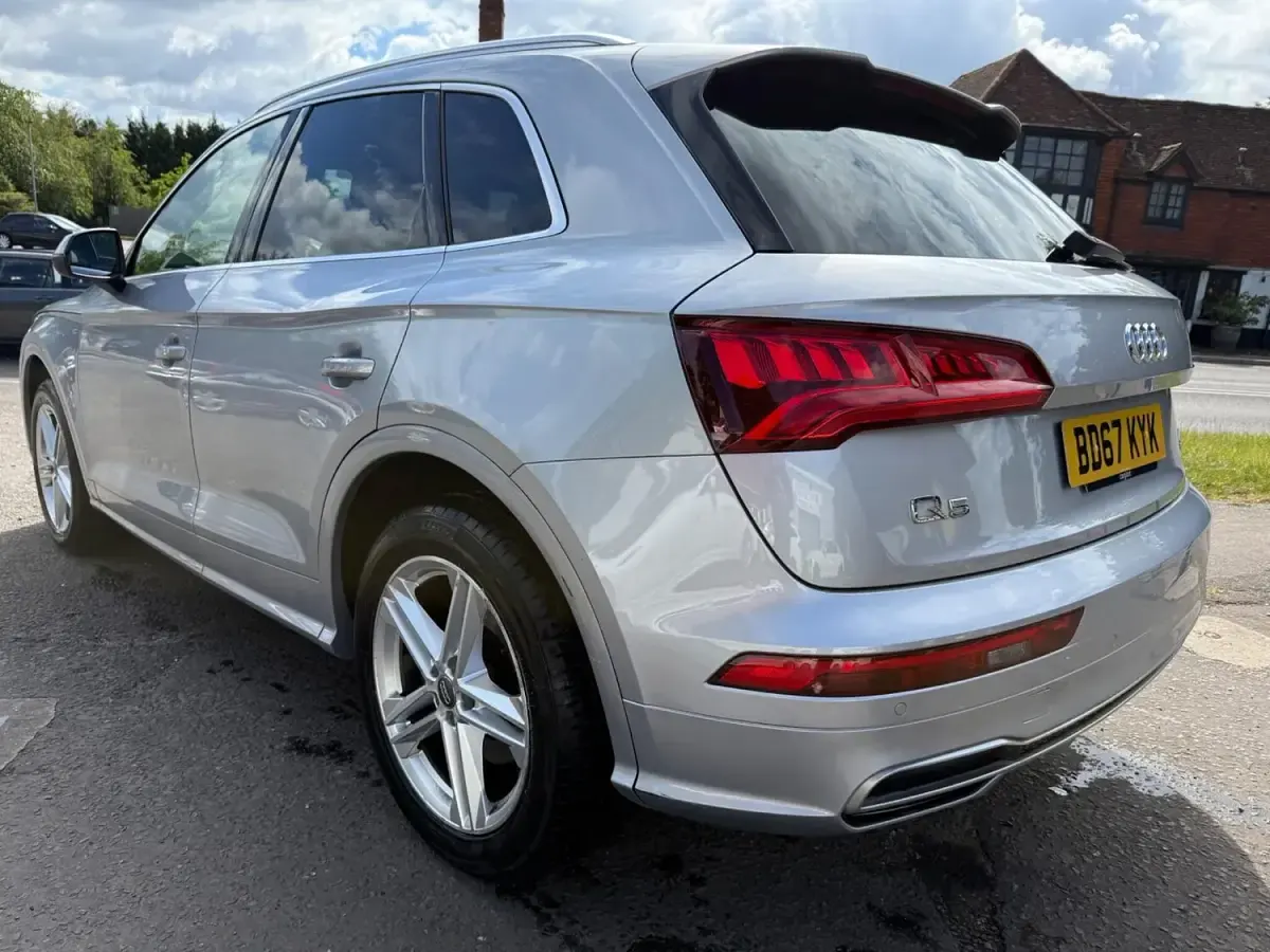 Used Audi Q5 S-Line 190 HP (139 kW) 2017 Silver SUV