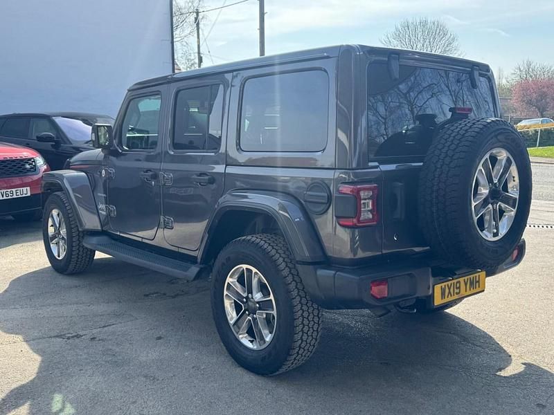Used Jeep Wrangler Sahara 200 HP (147 kW) 2019 Grey SUV