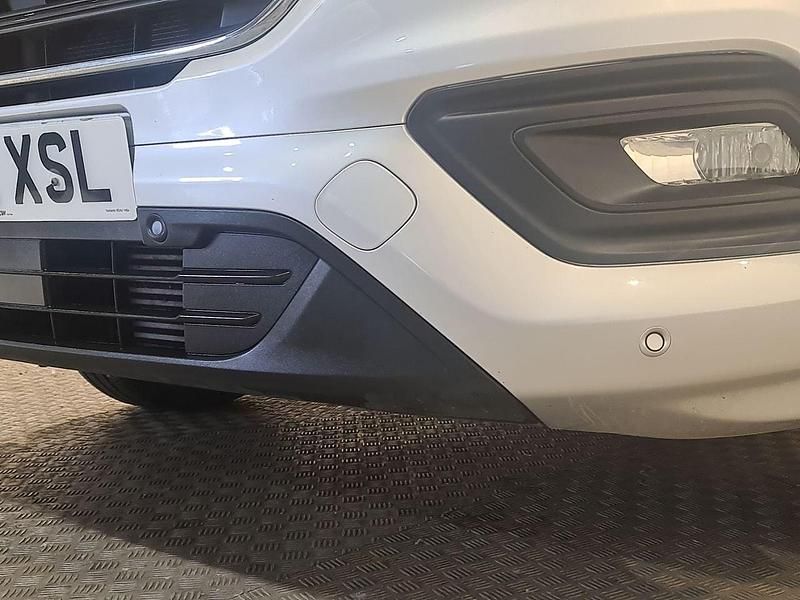Used Ford Transit Custom Limited 130 HP (95 kW) 2023 Silver Van