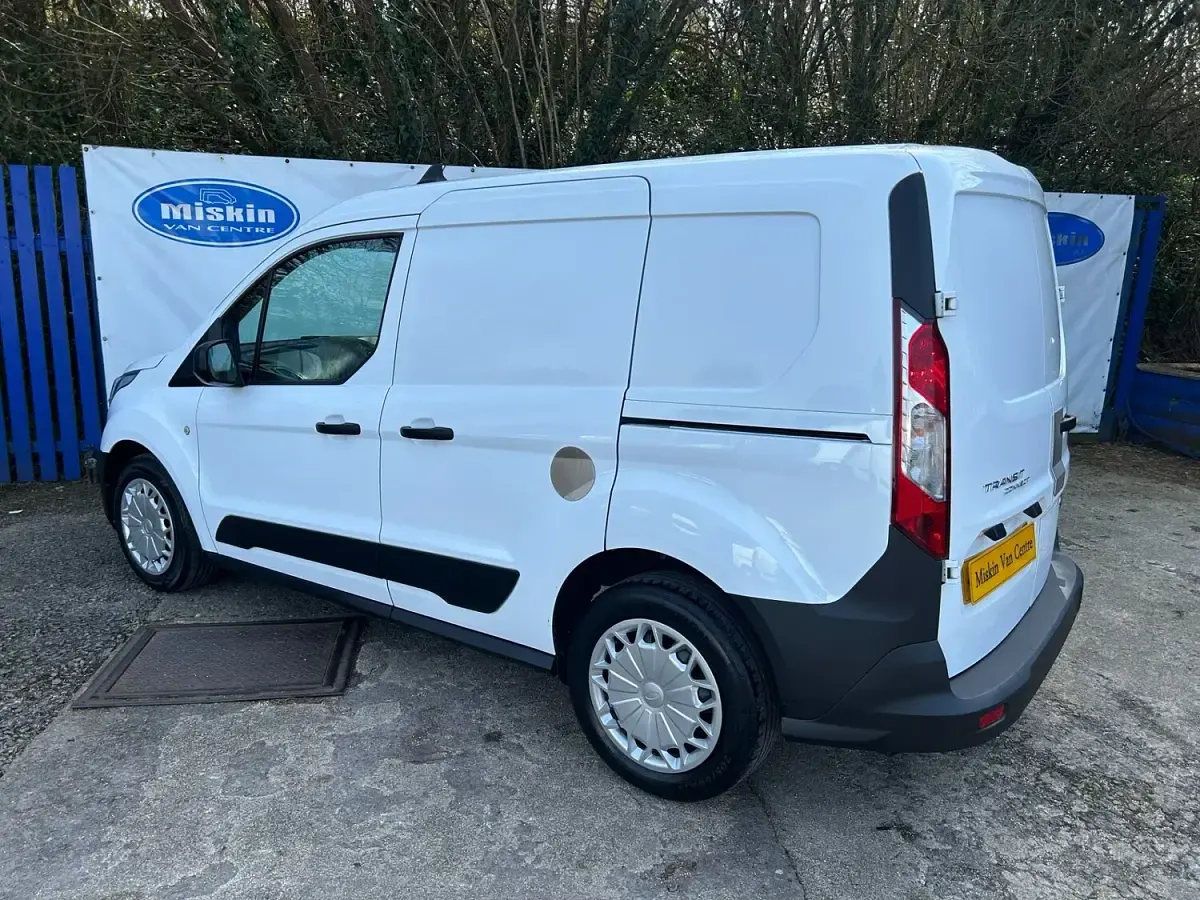 Used Ford Transit 75 HP (55 kW) 2023 White Van