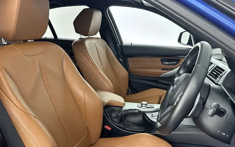 Used BMW 330e M Sport 252 HP (185 kW) 2016 Blue Sedan
