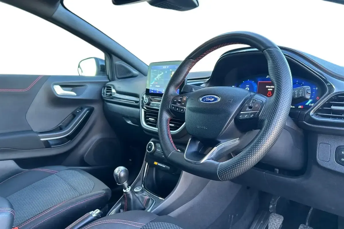 Second-hand Ford Puma ST-Line 125 CP (91 kW) 2021 Negru SUV