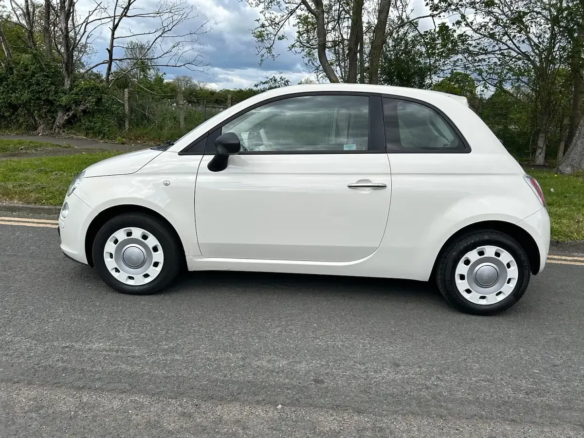 Used Fiat 500 Pop 69 HP (50 kW) 2013 White Hatchback