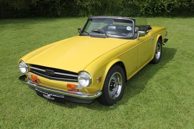 Used Triumph TR6 150 HP (110 kW) 1968 Yellow Cabriolet