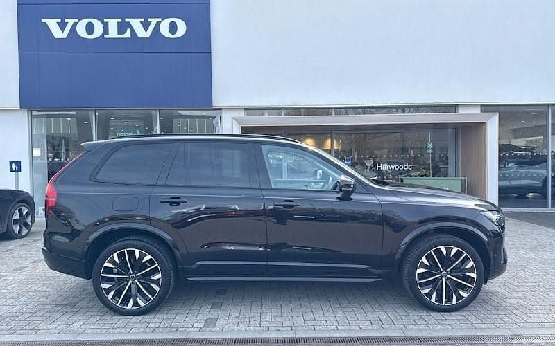 Usado Volvo XC90 Ultra 250 HP (183 kW) 2025 SUV