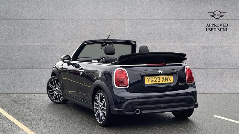 Used Mini Cooper Exclusive 134 HP (98 kW) 2023 Black Hatchback