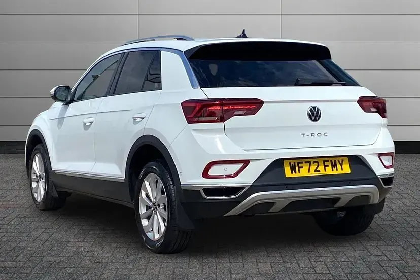 Used VW T-Roc Style 150 HP (110 kW) 2022 Pure white SUV