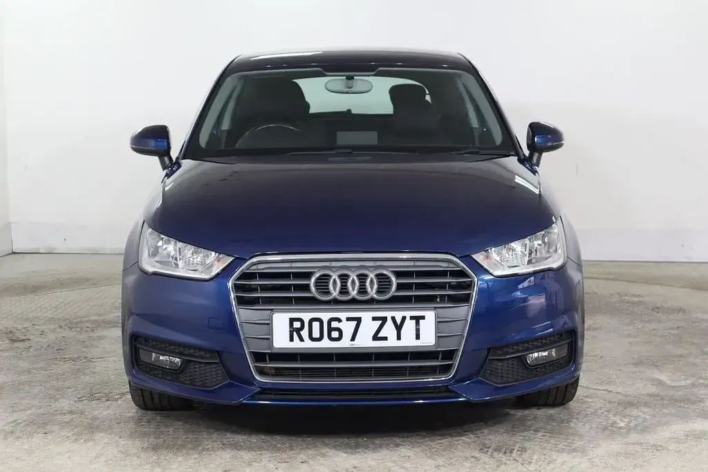 Used Audi A1 Sport 125 HP (91 kW) 2017 Blue Hatchback