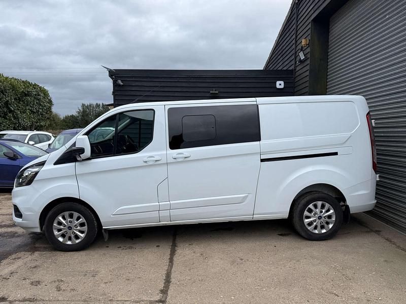 Used Ford Transit Custom Limited 130 HP (95 kW) 2022 White Van