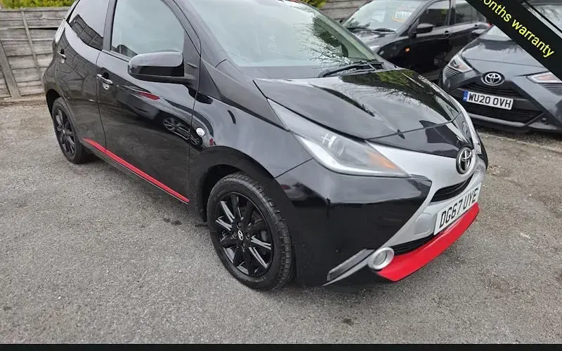 Used Toyota Aygo x-press 69 HP (50 kW) 2017 Hatchback