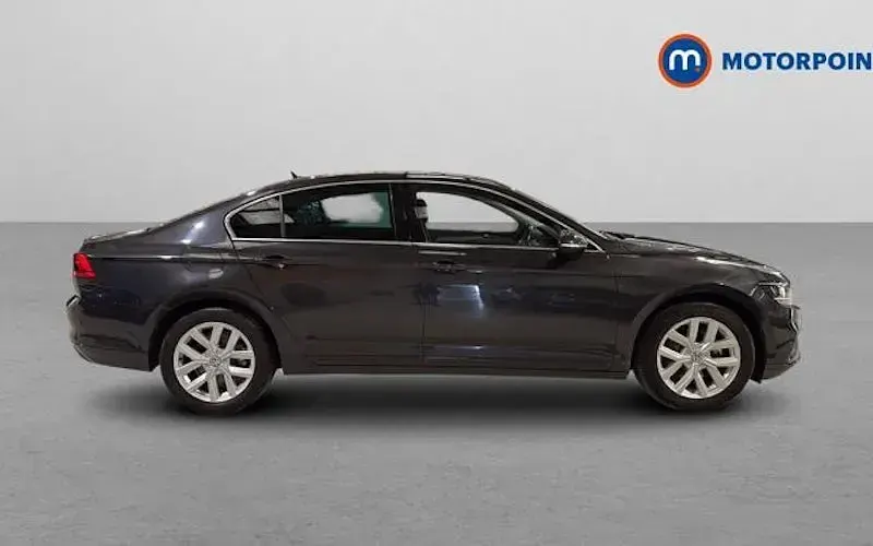Used VW Passat SEL 120 HP (88 kW) 2020 Grey Sedan
