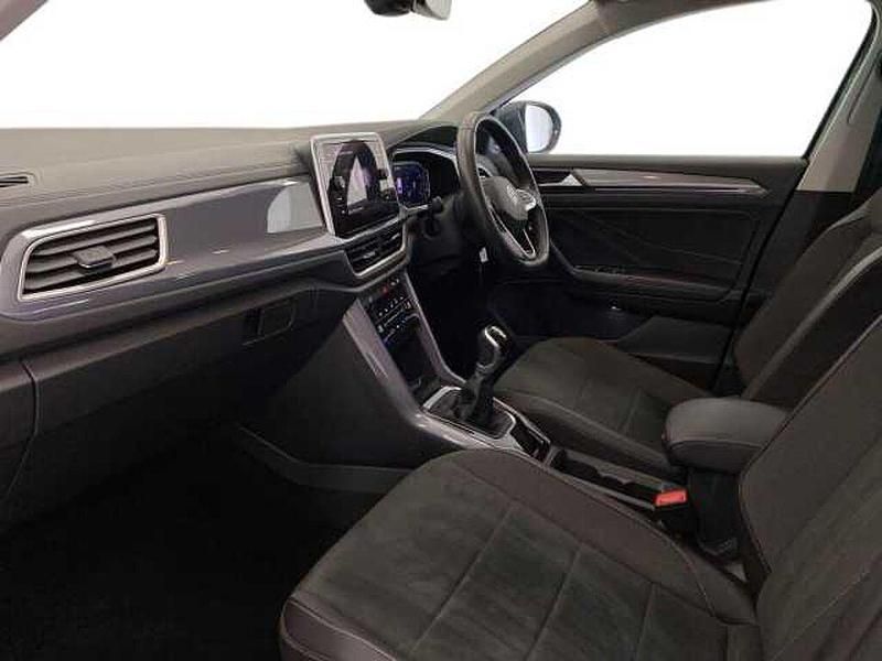 Used VW T-Roc Style 115 HP (84 kW) 2024 Grey SUV