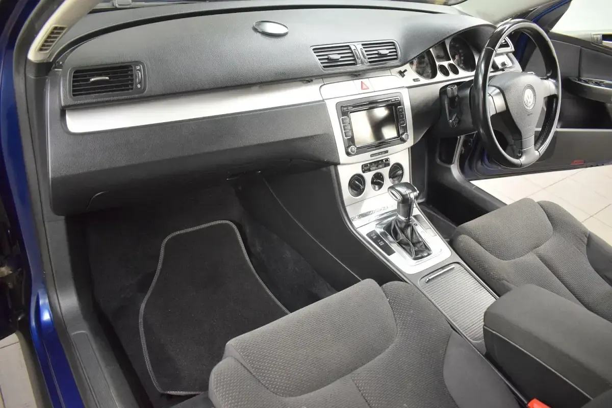 Used VW Passat SE 2008 Blue Estate