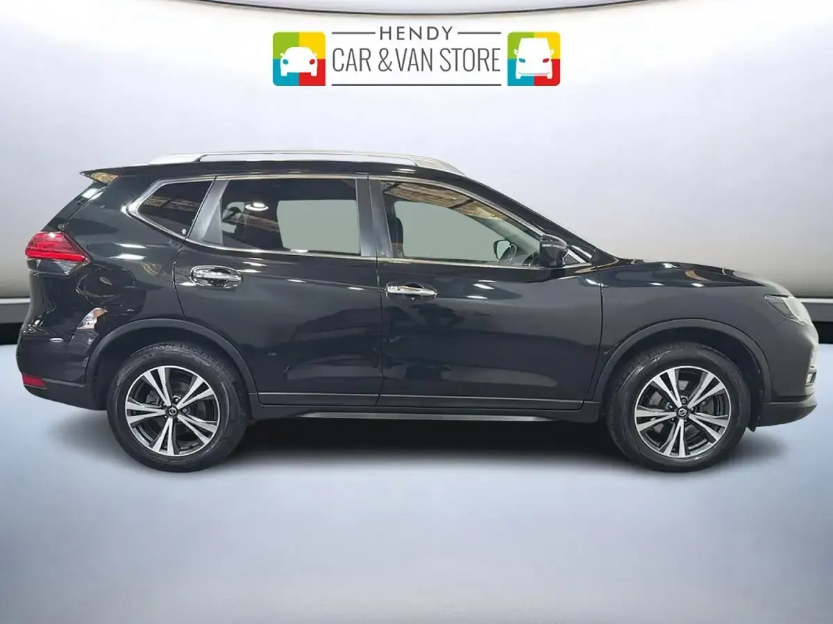 Used Nissan X-Trail N-Connecta 2019 Black SUV