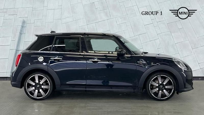 Used Mini Cooper S Exclusive 178 HP (130 kW) 2022 Black Hatchback