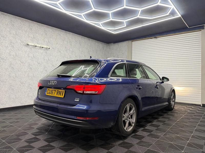 Used Audi A4 Sport 2017 Blue Estate