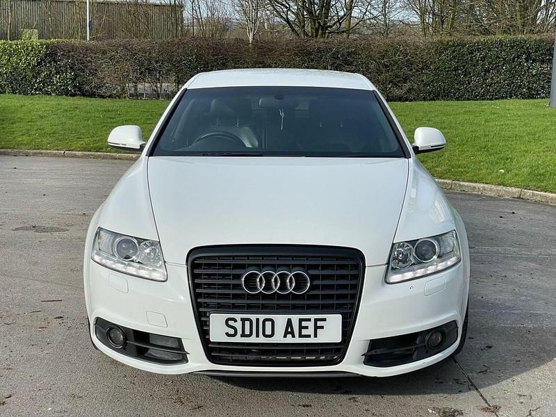 Usado Audi A6 Design 170 HP (125 kW) 2010 Branco Sedan