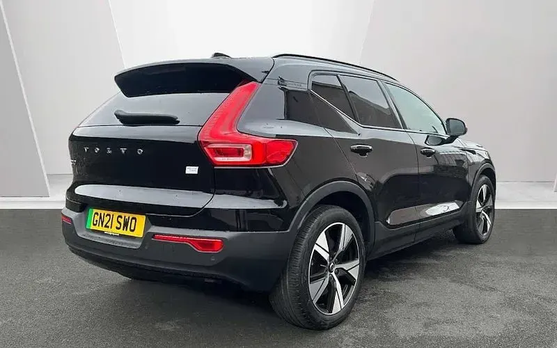 Usado Volvo XC40 Plus 300 kW (408 HP) 2022 SUV