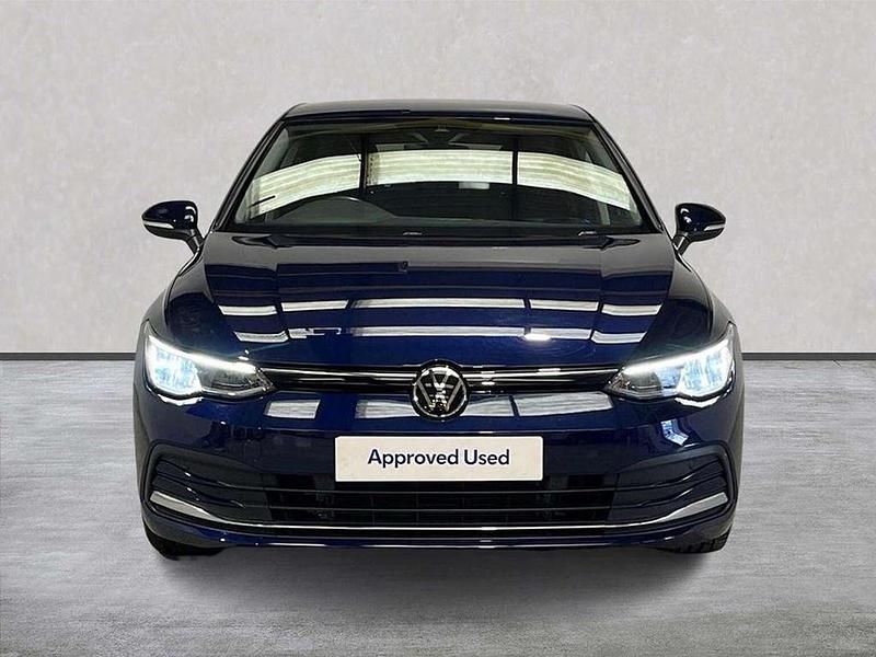 Used VW Golf VIII Active 130 HP (95 kW) 2022 Blue Hatchback
