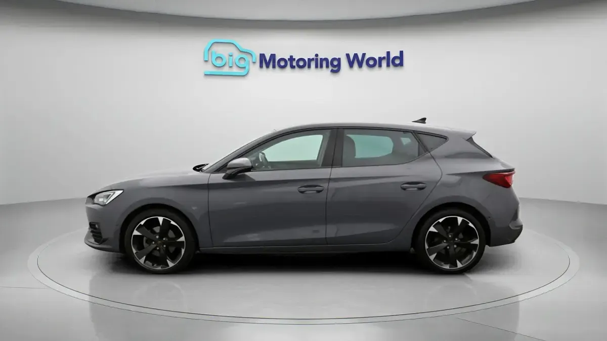 Used Cupra Leon 150 HP (110 kW) 2023 Grey Hatchback